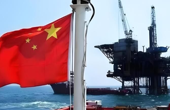 这话不是我说的，而是几年前漂亮国那些洋专家守着卡沙甘油田，斜着眼瞅咱们时甩下的冷