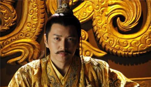 古代将军打赢仗为什么宁愿推辞赏赐？不是清高，是保命

打了大胜仗，皇帝要赏金银和