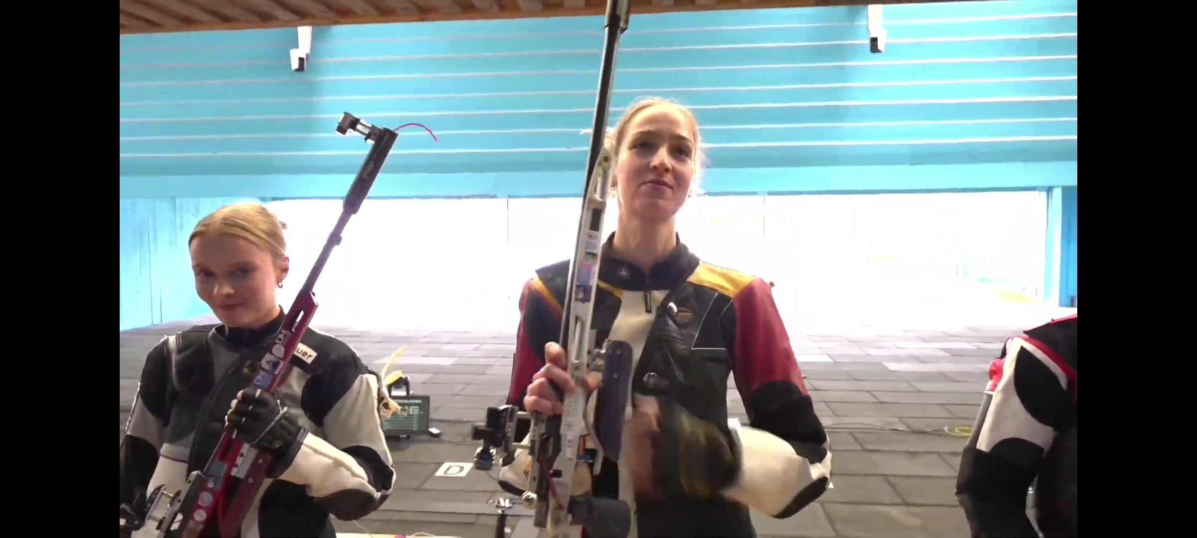 🇩🇪詹森安娜362.9破世界纪录，超前世界纪录4.7环（btw很喜欢图1小姐