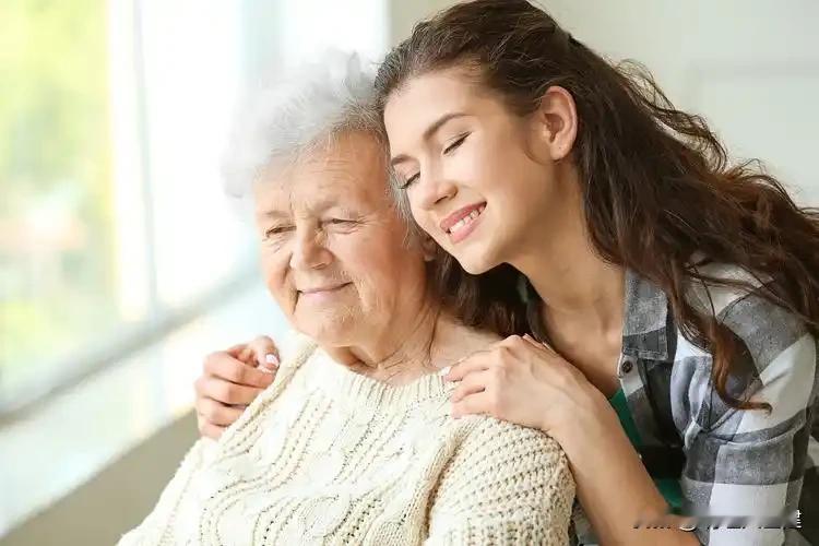 有个孙女问奶奶: “最近处了一个对象，我暗示让他给我买一辆10玩块的车，结果他只