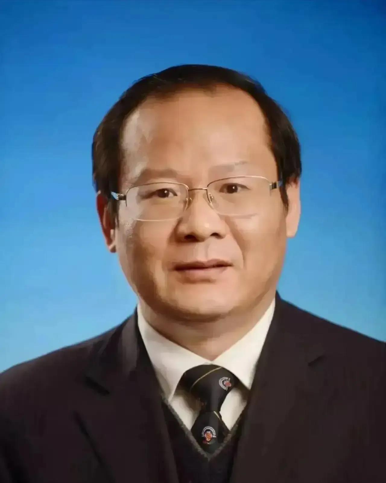 最近很火很通透的10句话：

十句人生箴言，够扎心也够实用。

人生不如意事十之