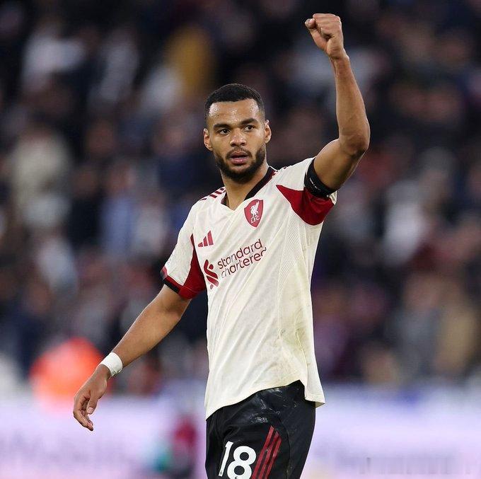 被严重低估的球员？加克波今日创造3次绝佳机会、赢得6次对抗，两项数据均为全场最高