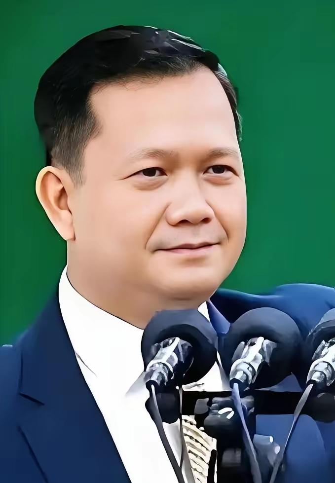 12月3日，柬埔寨突然对中国游客抛出免签礼包：明年6月至10月试行入境14天免签