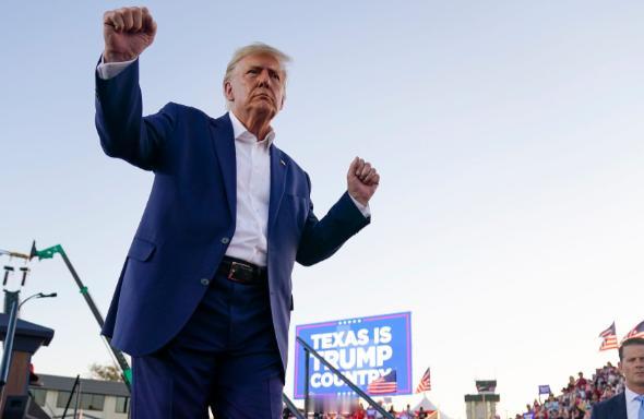 现在局势反转了，美国遍布全球的军事基地，如今就像是被中国实力牵制的人质，不敢轻举