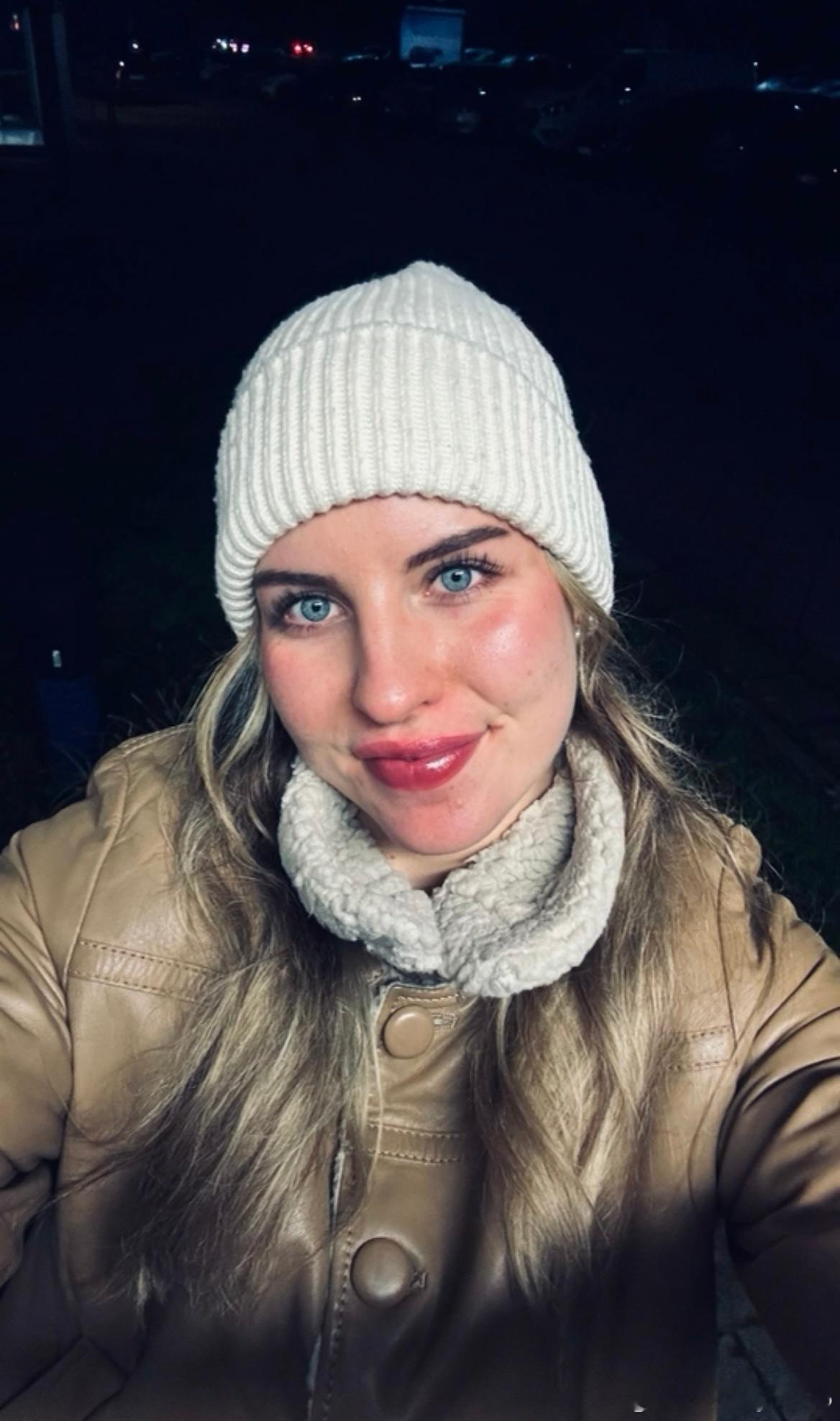 考夫蔓更新自拍🤳 