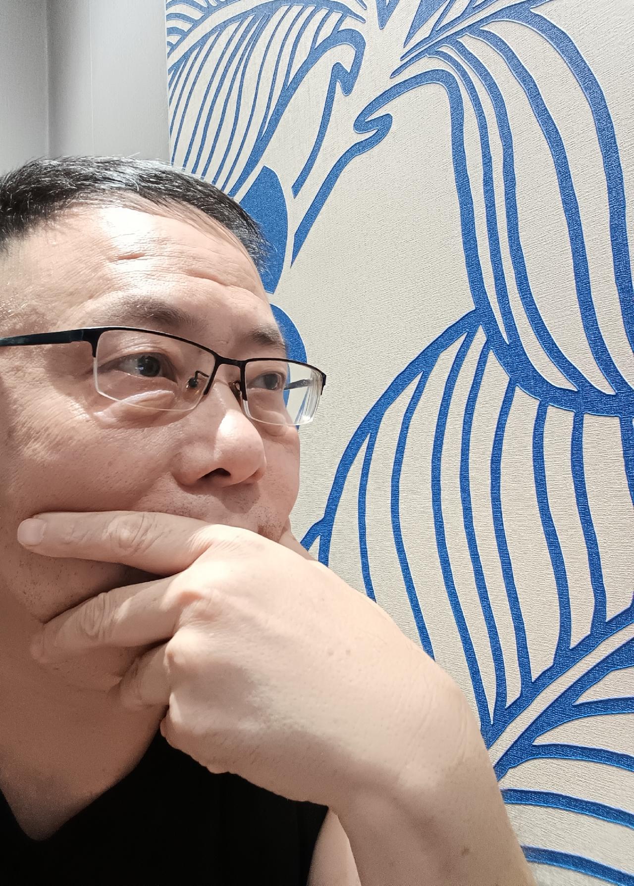 作为一个自媒体人，每星期有两个日子，我是最开心的。

星期二头条发放额外创作奖金
