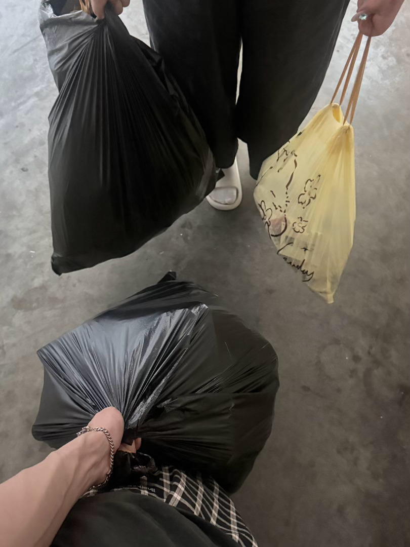 一天的垃圾 