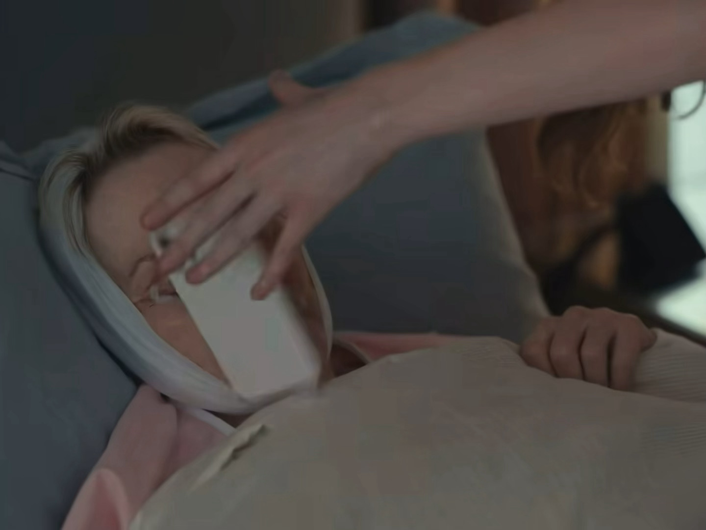 笑得好崩溃 人怎么能捅这么大的篓子 