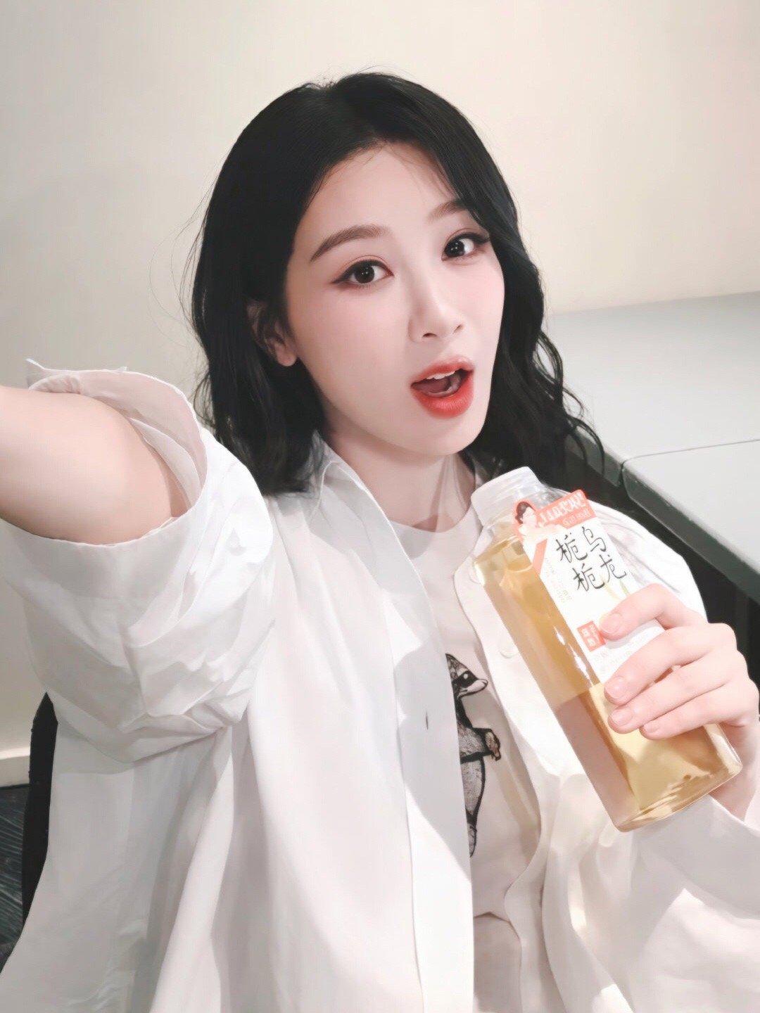 杨紫杨紫李祯yz杨紫家业风是告密者，它把我所有思念都吹向你