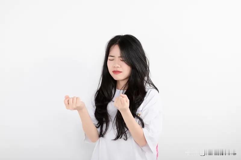幸福应该是稳定的情绪，没有波澜的生活，遇事不慌不忙，情绪不大起大落，万事皆有利于