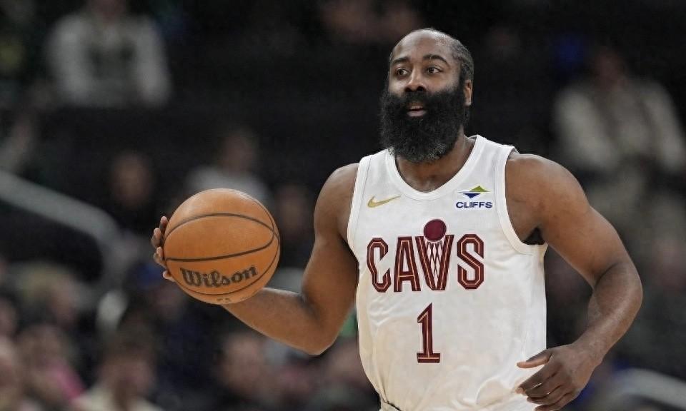 开局手握 15 分巨大优势，竟差点被残阵雄鹿掀翻？这场生死反转剧，恐怕连编剧都不