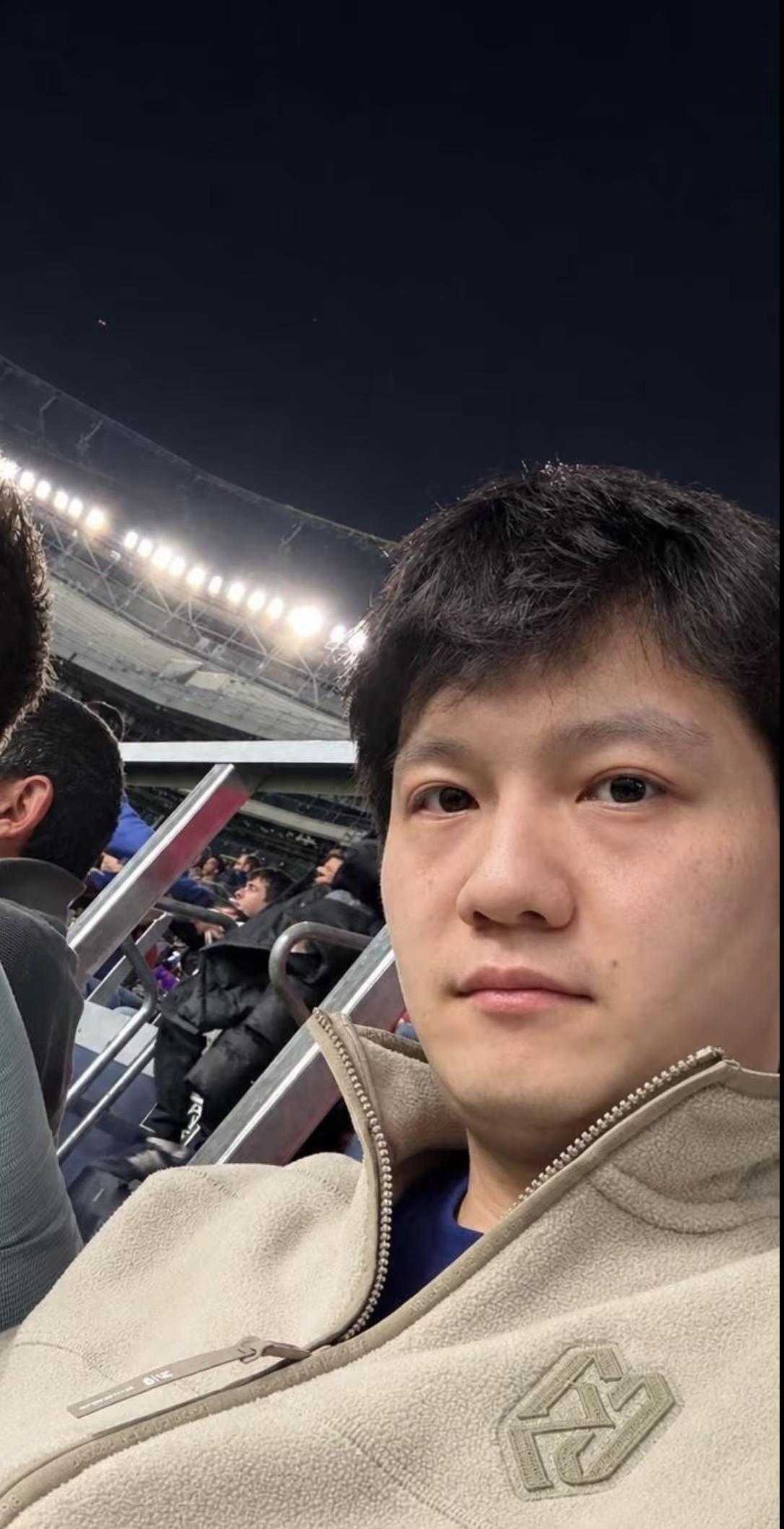 东哥，我笑出了声，怎么办😄皇马球迷