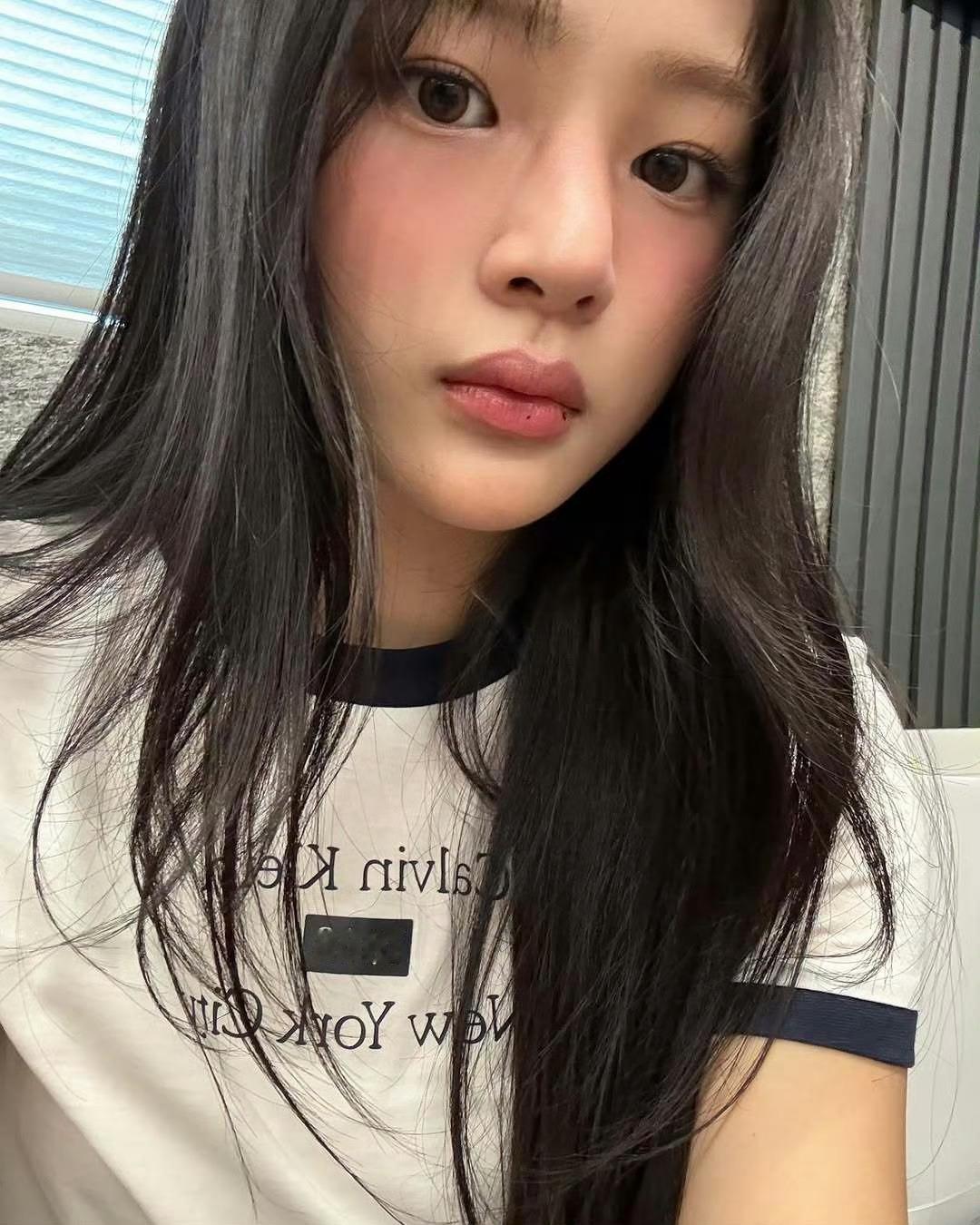 kpop自拍分享minji 朴昭玹 朴莳恩 柳智敏 