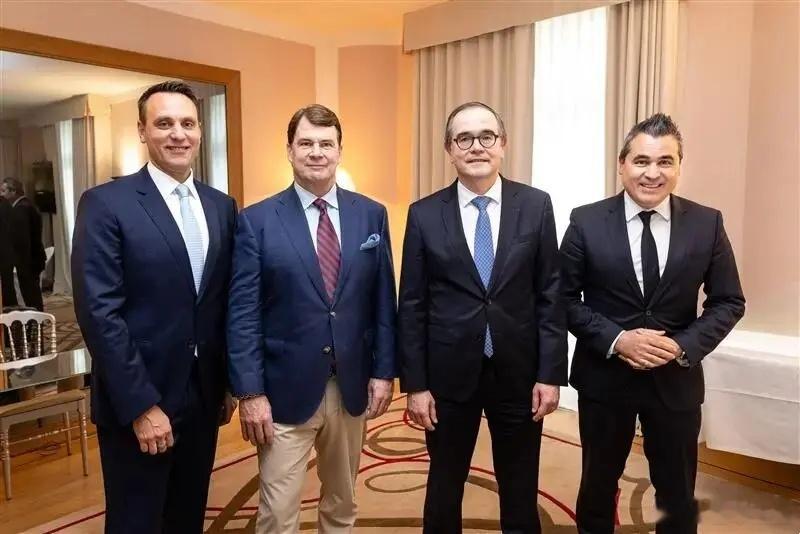 懂车之道讯日前，雷诺集团与福特宣布达成战略合作伙伴关系，旨在拓展福特面向欧洲市场