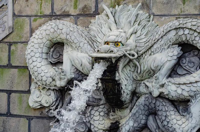 苏州相门非遗金龙巡游，喜迎端午！“金龙舞相门，共迎端午节”的场景，光在脑海中勾勒