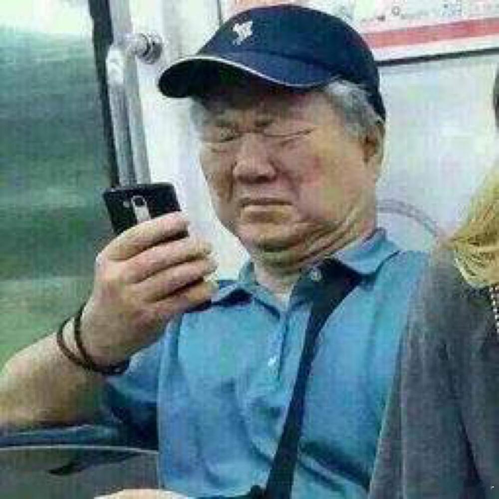 世界真的很疯狂…我发现球迷彩民群里居然有人在很认真的分析懂王遇刺利好今晚欧洲杯决