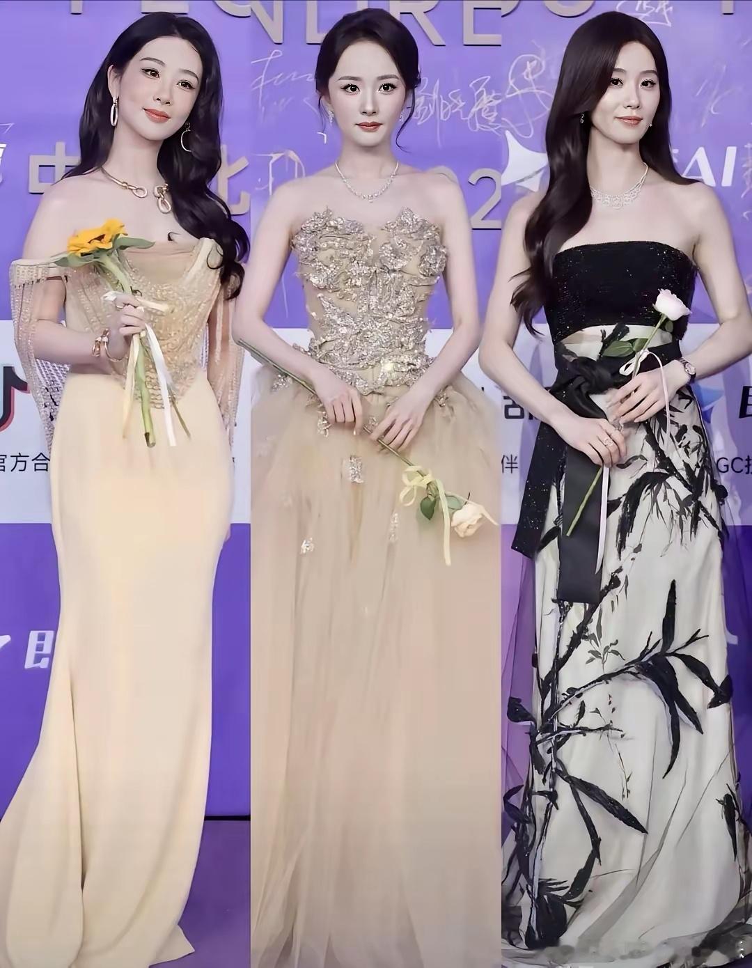 杨紫&杨幂&刘诗诗，抛开年龄和妆造，就看状态，显而易见是杨紫胜，主打松弛饱满，前