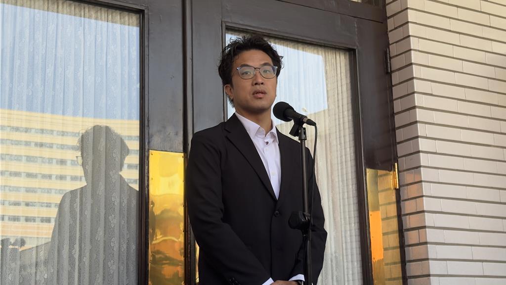 沈伯洋曾骂蓝委“智商低落” 叶元之戳破双标：青鸟崩溃
台北市长蒋万安持续遭绿营抹