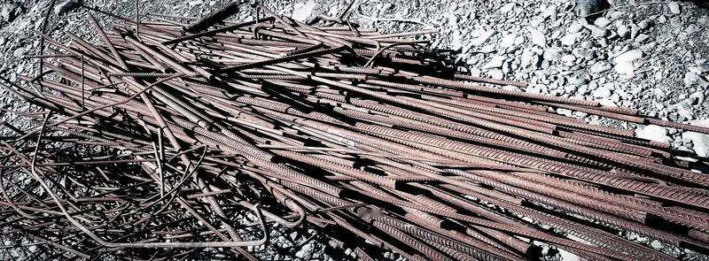 据预测到2040年需求将增长超40%，而供应增长滞后，这是一个关乎能源转型和工业