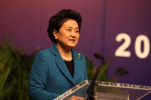 从刘延东开始由近及远再往上数五位女性副国级领导人，又是哪五位？
 

1. 刘延