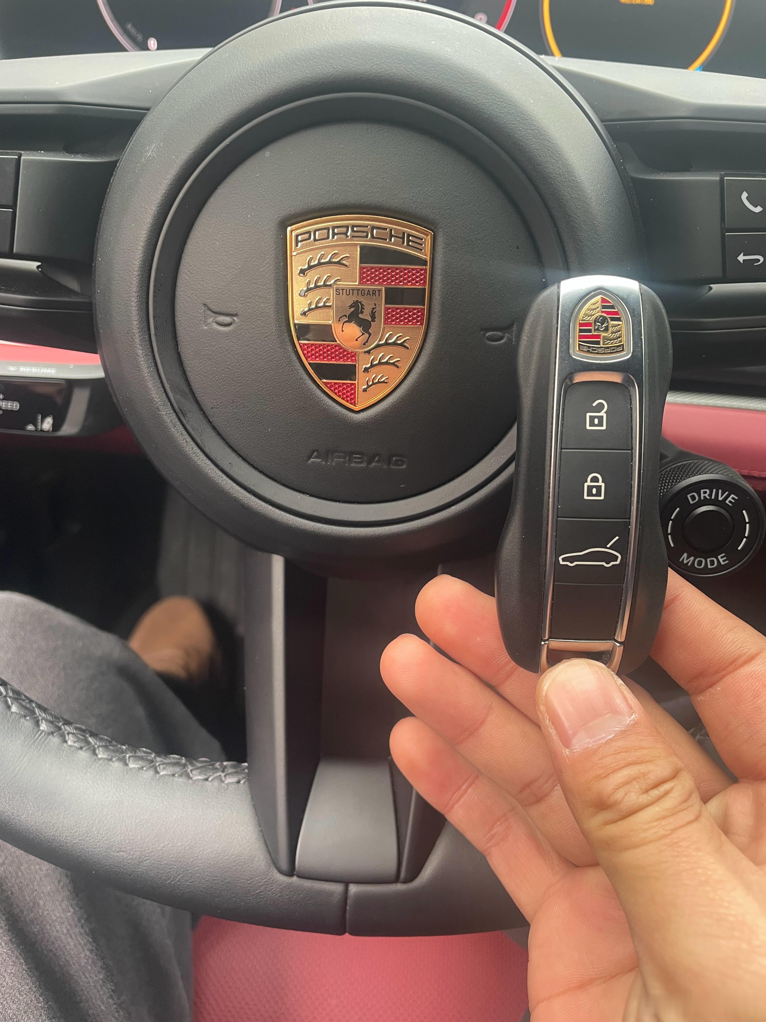 今天当一天保时捷boy 