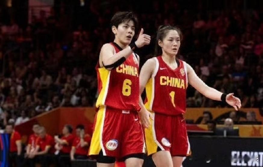 女篮世界杯小组赛第三轮的一场交锋当中，中国女篮面对实力强大，和美国女篮都拼到有来