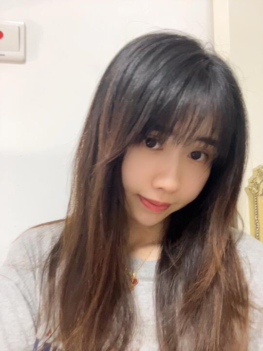 手残的人画了个妆，不会换头咋整？