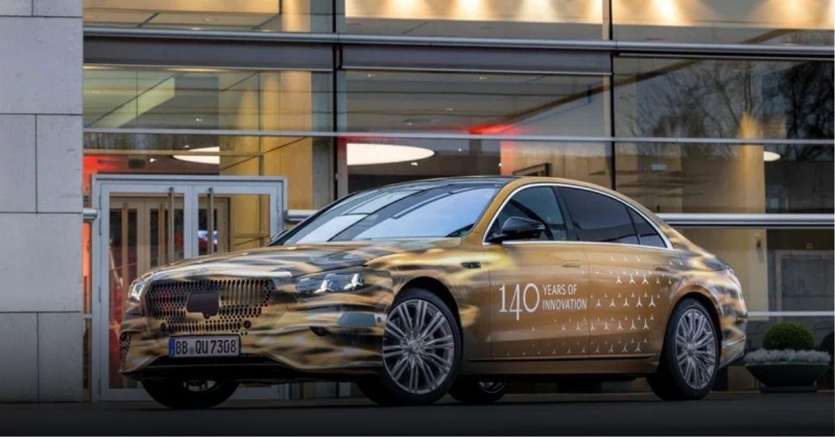 新S级2700个零件重新设计，奔驰这次真拼了。但够吗？奔驰新S级升级细节全出了，