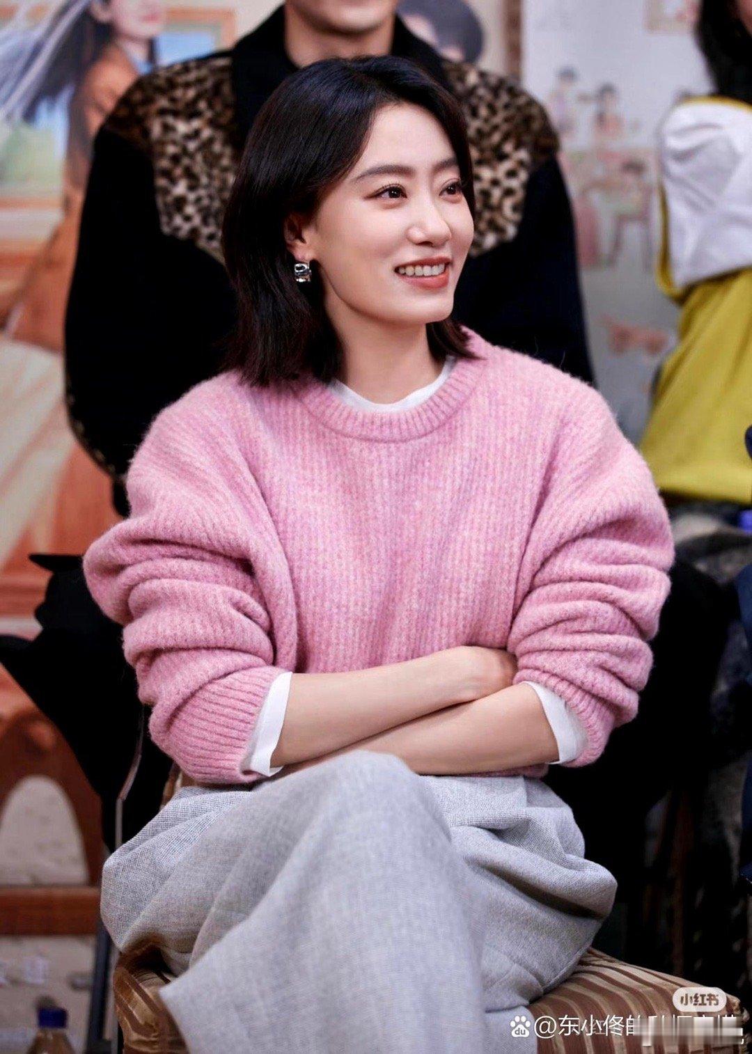 张小斐💗穿搭果然一直都很在线演技好性格好会穿搭的姐姐谁不爱呀，张小斐妥妥的时尚