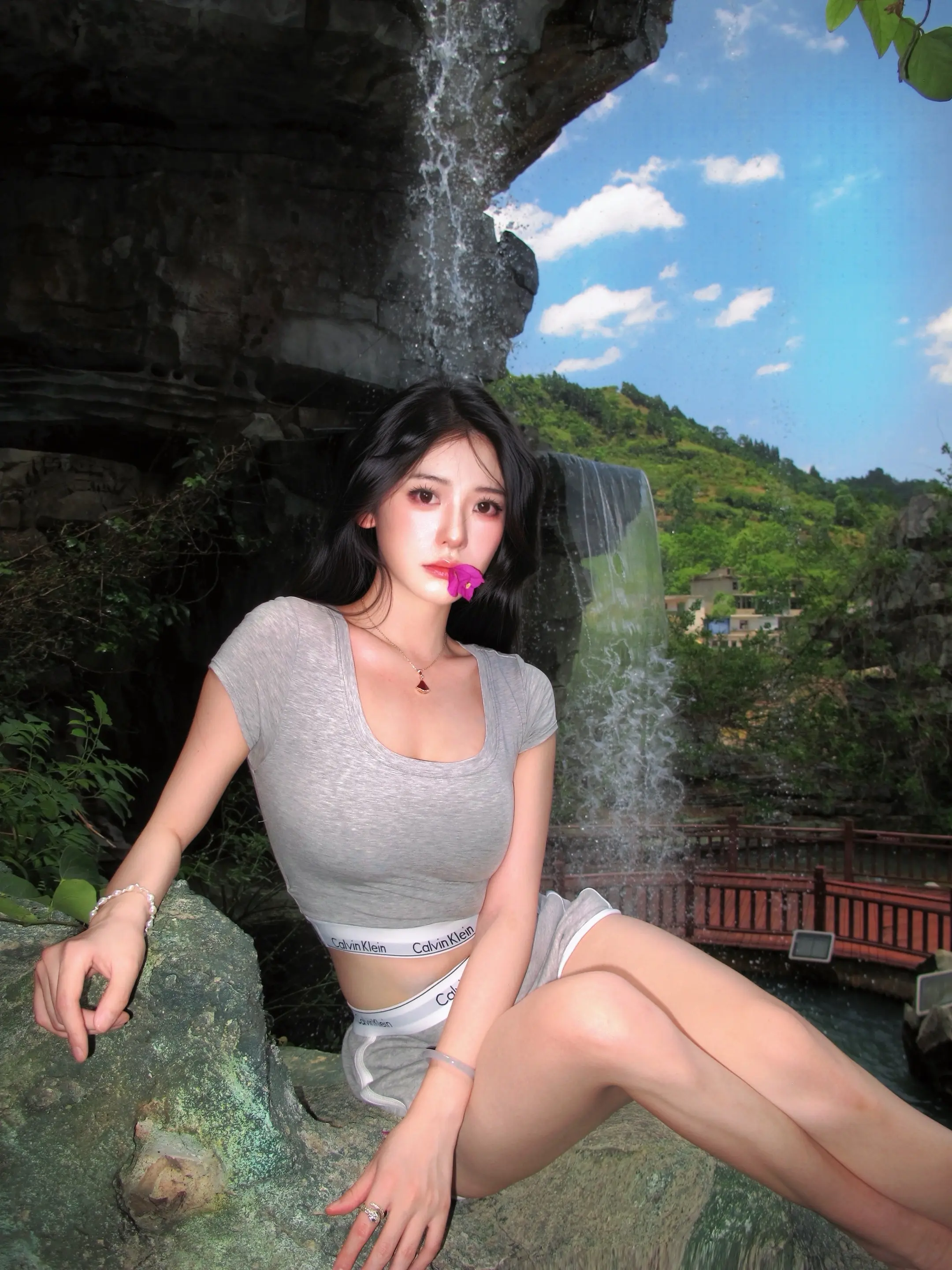 比起漂亮 我更喜欢旺盛的生命力。