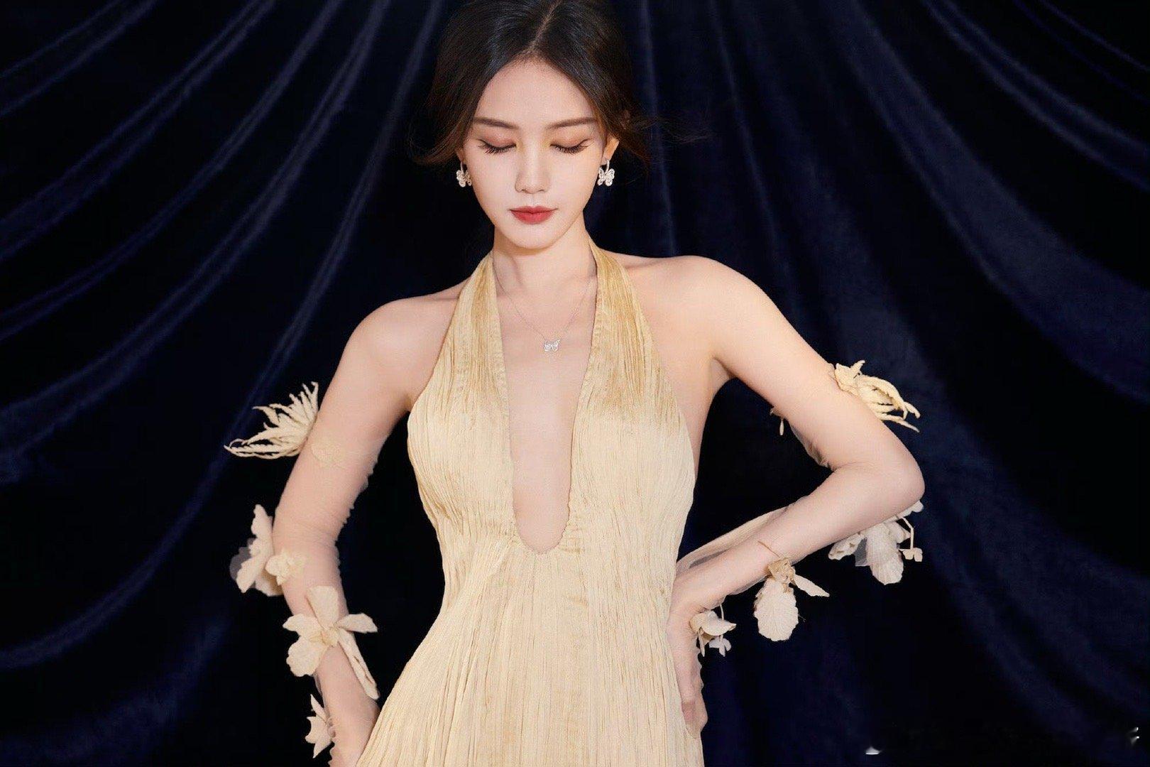 #费加罗红毯#2024MadameFigaro盛典🧚‍♀️天生出彩潮力派对#李