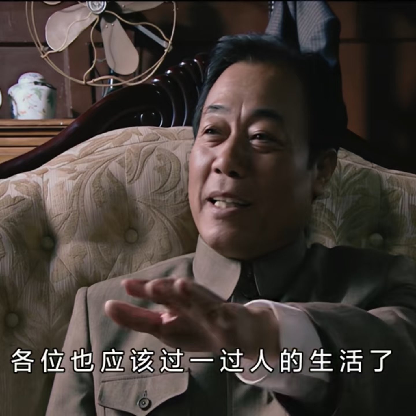 中东土豪5分钟打赏团播100万先是短剧出海，又是团播，怎么给我一种错觉：海外的娱