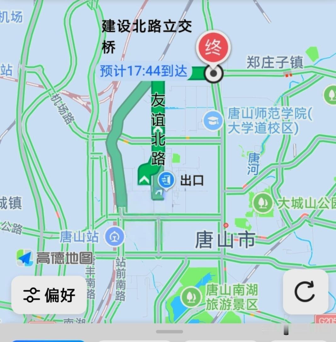 请把陡河还给唐山！
陡河，唐山的母亲河，陡河的水滋养了英雄的城市，千百年来她用甘