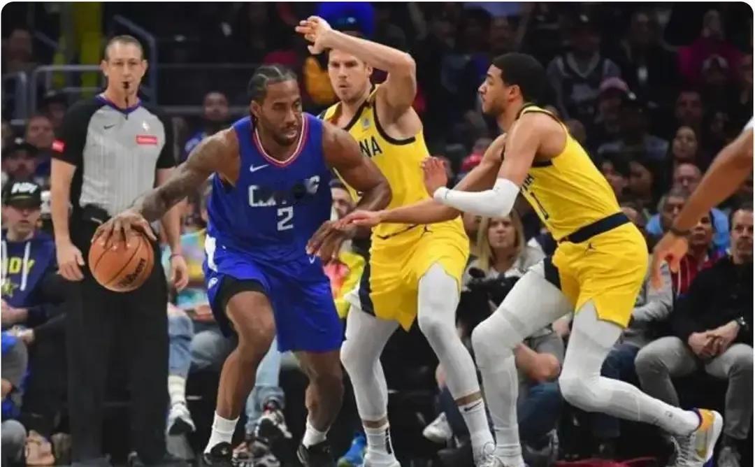 卢指导知道快船内线弱，不停调整替补中锋，输给了步行者。
第一，泰斯打替补中锋效果