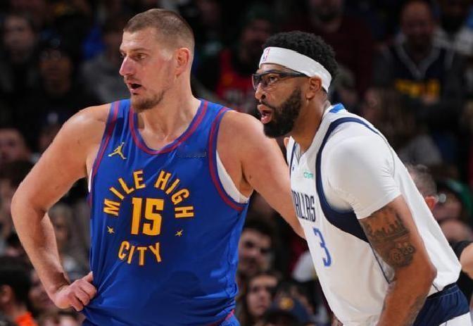 独行侠三核84分爆冷掘金！约基奇空砍29+20+13穆雷伤退成转折
穆雷伤退，约