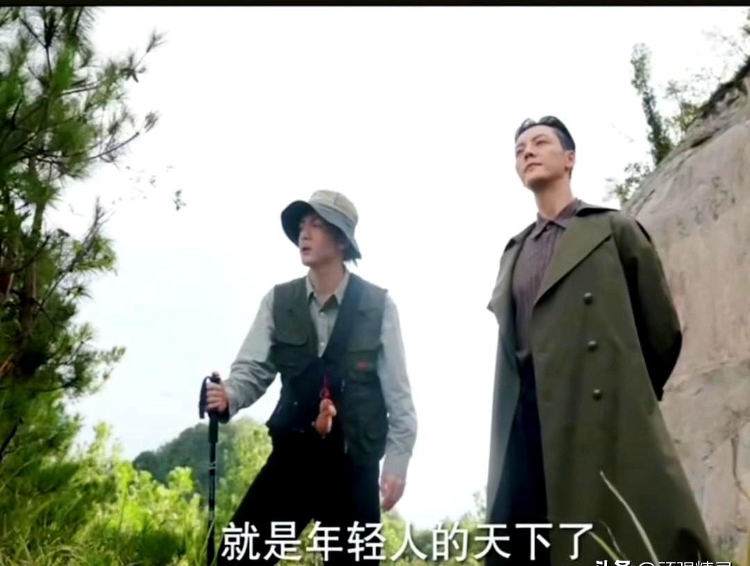 张启山和吴老狗再见面时，两个老头子谁也没提当年的长沙城。

那场骗过所有人的“假