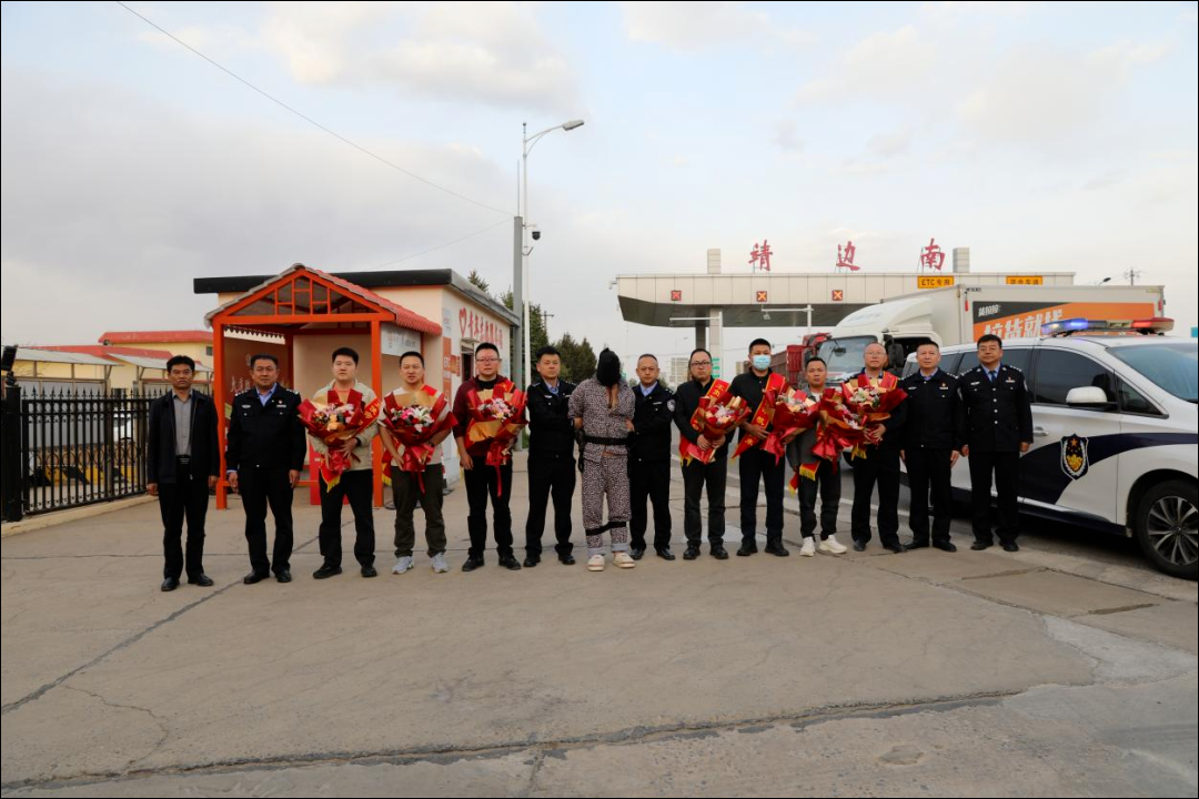 出租车女司机遭抢劫杀害，他驾车逃离现场，途中抛尸弃车……逃匿18年，犯罪嫌疑人尹某在河南落网