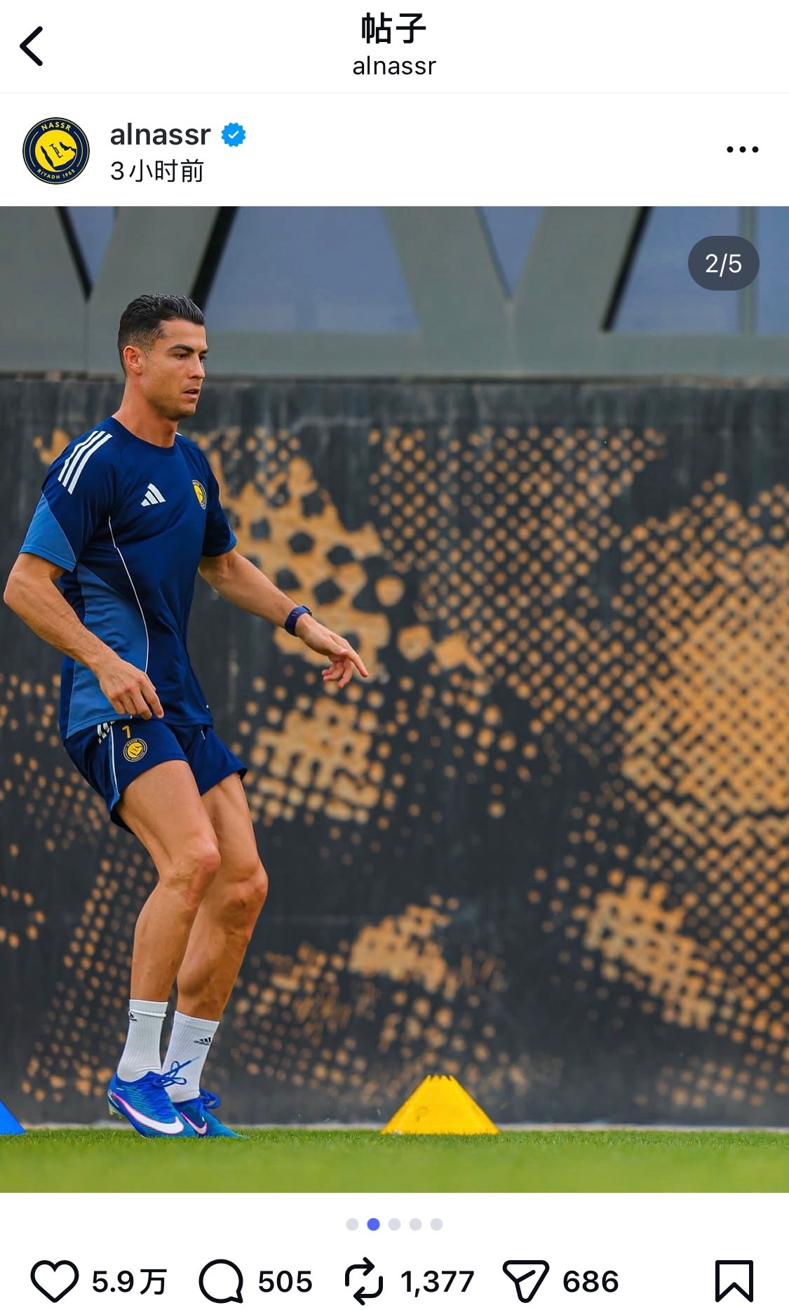 罗马上又给你剪成圆寸