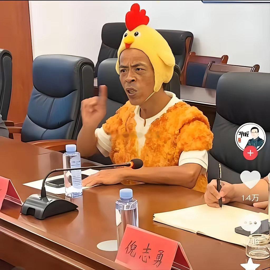 “鸡排哥”李俊永最近可能睡不着了！被传“暴富”，说他悄悄在景德镇扫楼。私信他，他