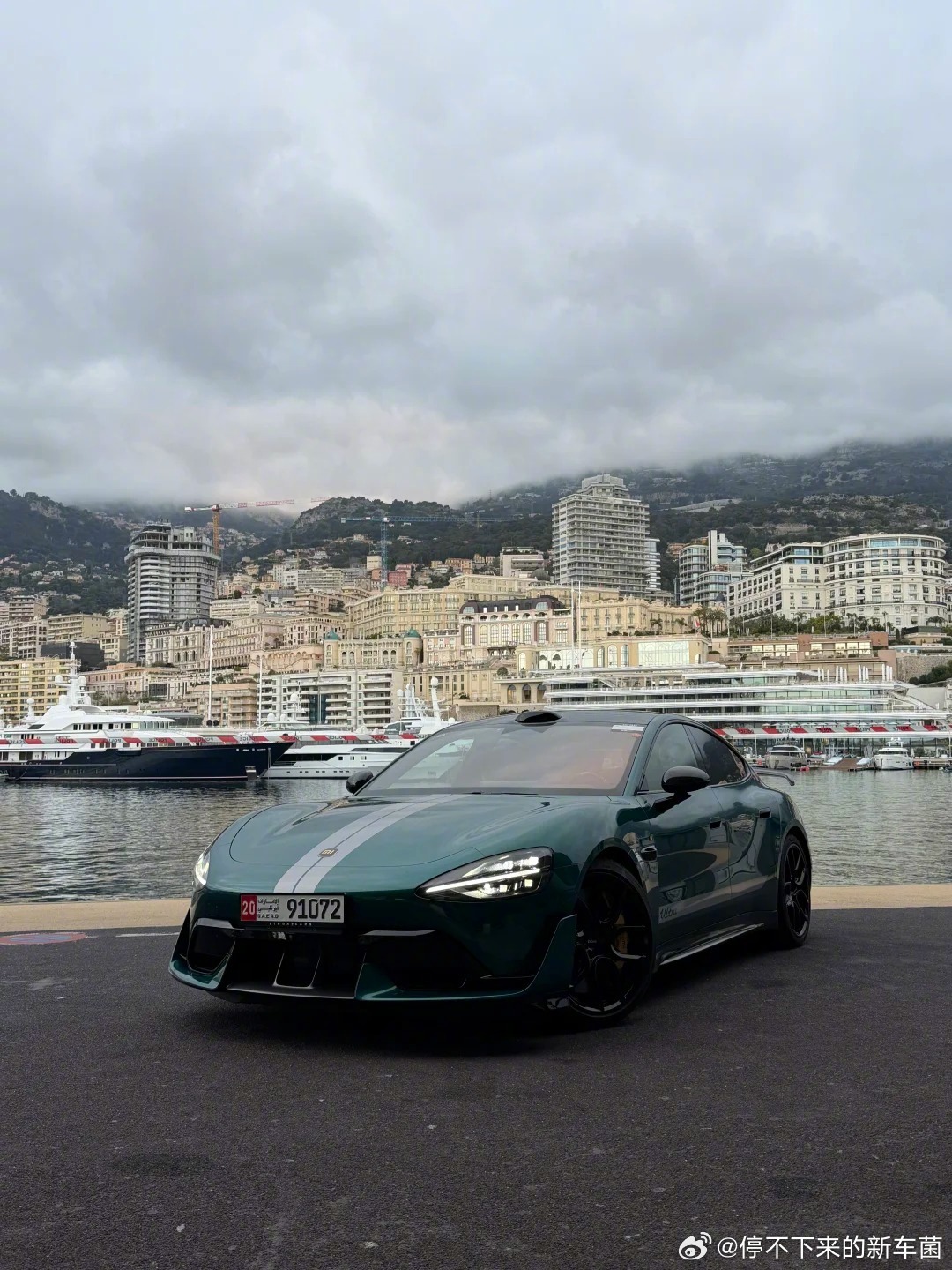 原来Xiaomi SU7 ultra挂外牌是这种感觉