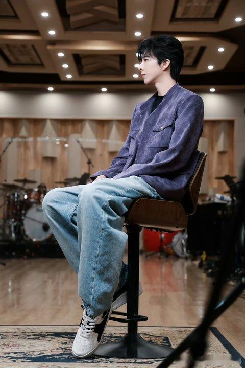 刘宇宁 我是妇女之友啊把 “哄小姑娘” 改成 “为自己鼓掌”，尊重女性的自主与才