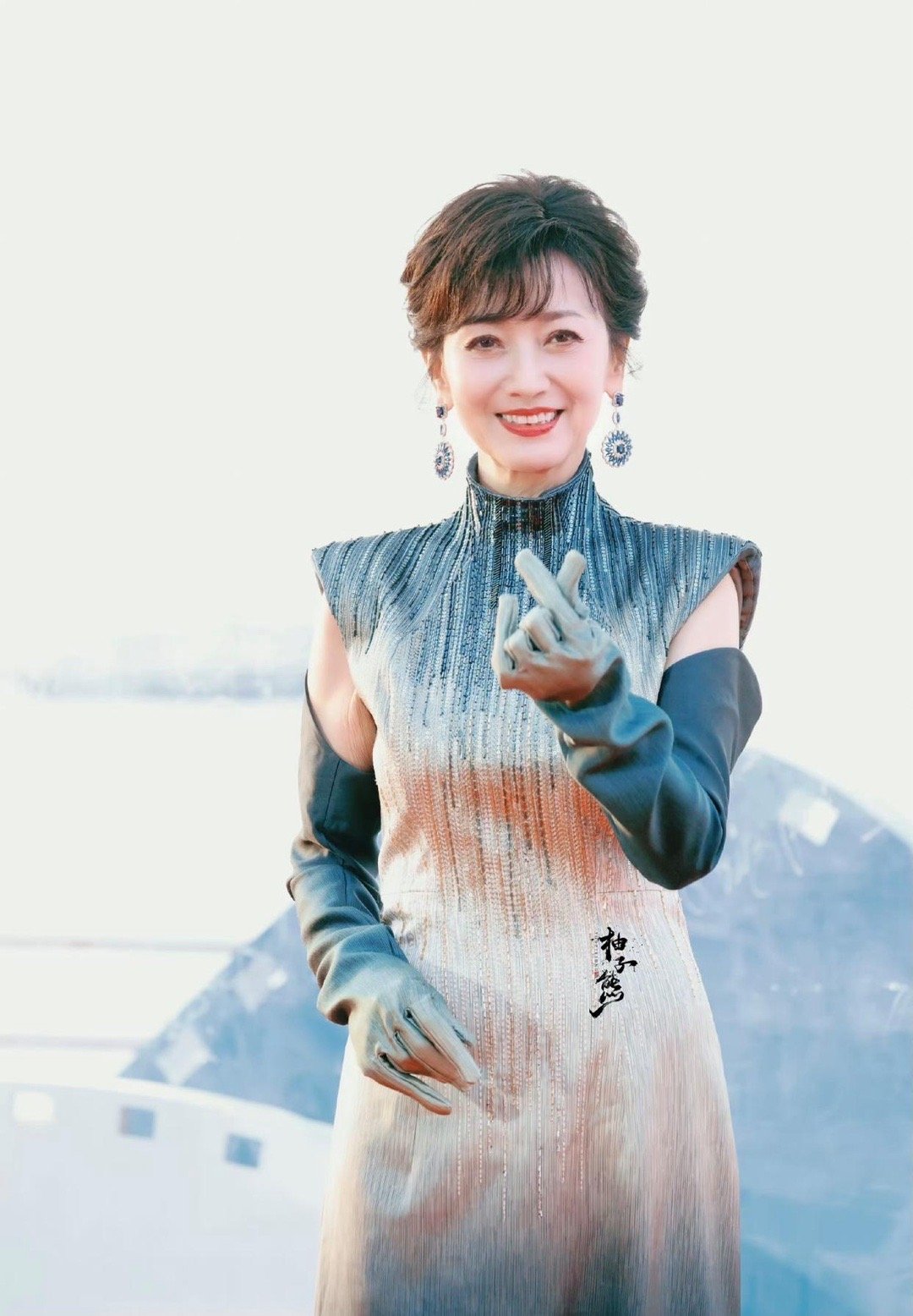赵雅芝71岁了状态还这么好，太绝了吧 