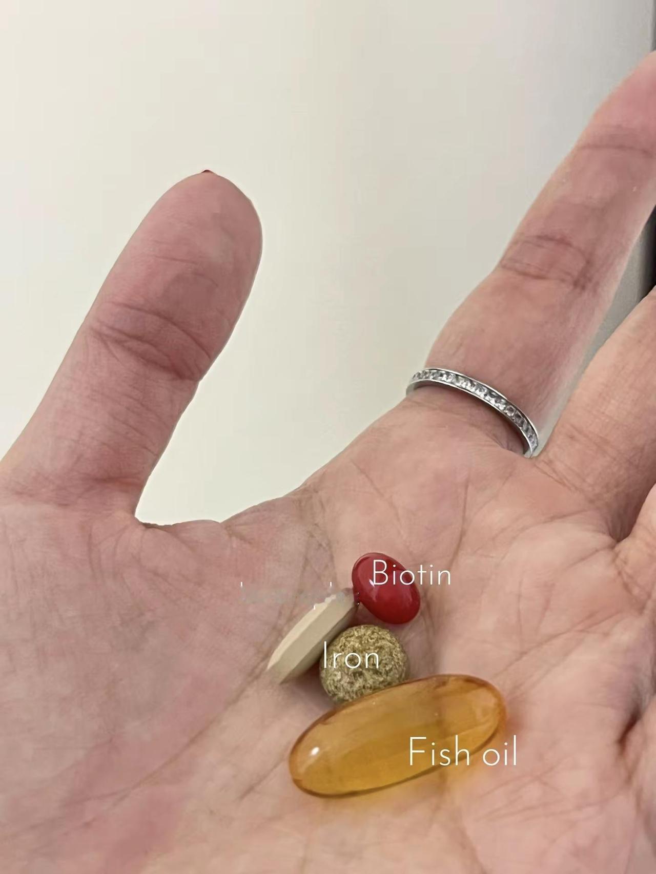 最近喜欢咖啡热穿搭瑜伽服搭配 健身穿搭 撸铁女孩 健身日常