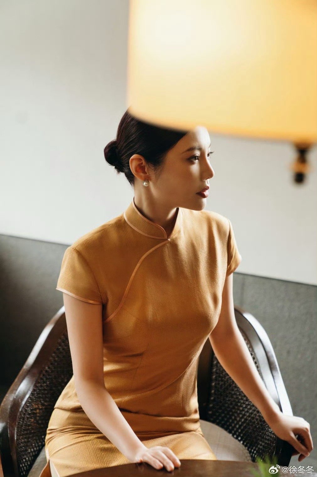 徐冬冬从来没特别瘦过 看到徐冬冬的图，突然觉得舒服。没有过度修图，没有刻意凹角度