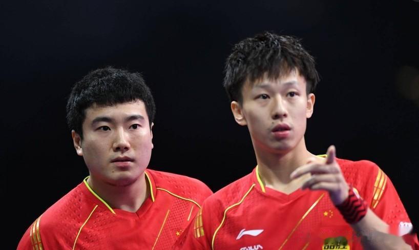 3-1！首局溃败后触底反弹，中日对决逆风翻盘，林高远梁靖崑晋级
林高远和梁靖崑在