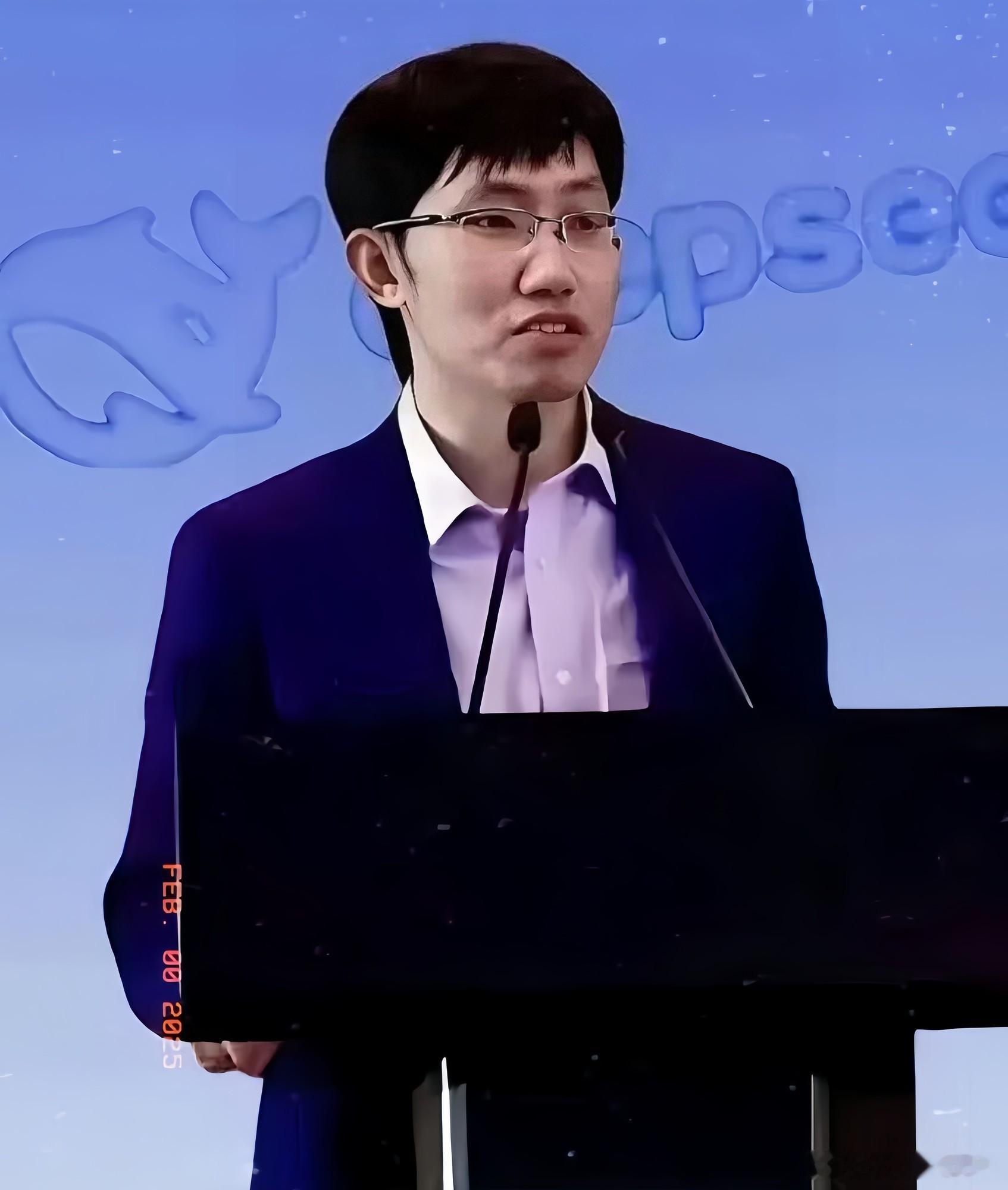 梁文峰对华为的态度梁文峰对华为的态度引发科技圈热议，折射出中国科技企业之间的深层