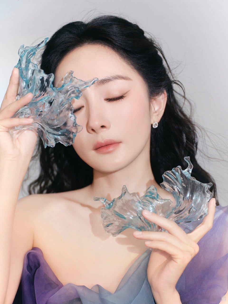 杨幂冯湮儿 ｜杨幂冯娷  ᴬ ᵗⁱʳᵉᵈ ˡⁱᶠᵉ ⁿᵉᵉᵈˢ ᵃ ᵍᵉⁿᵗˡᵉ