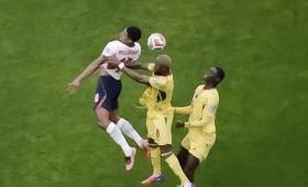 英格兰与加纳的0-0闷平绝非偶然。这场比赛并非简单的比分冻结，而是暴露了三狮军团
