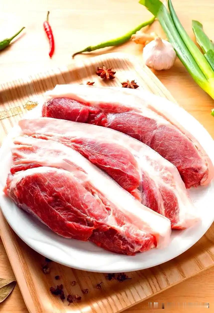有人问：六七十年代能不能经常有肉吃？问这话的人要么压根没经历过那个年代，要么就是