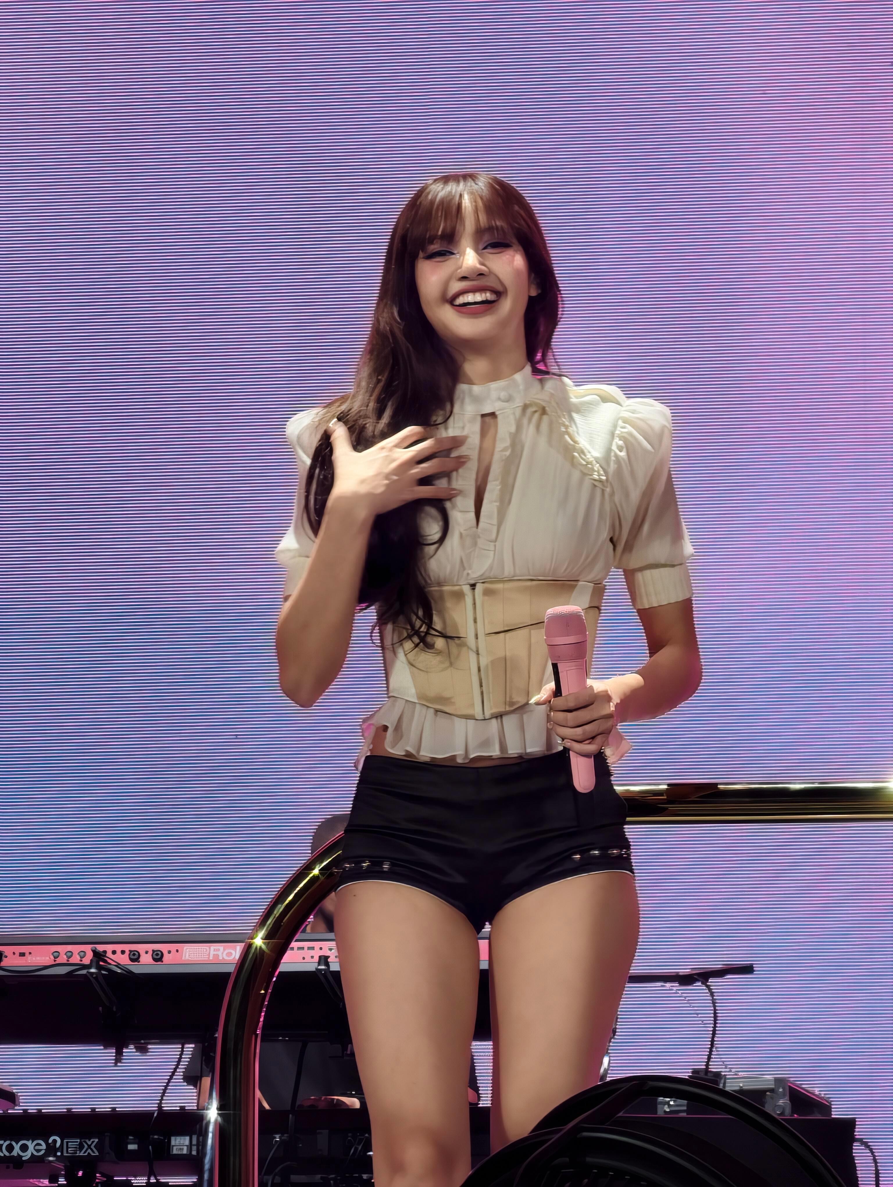 BLACKPINK IN HONG KONG🖤💗每一张都拍的好棒!!!!Cr